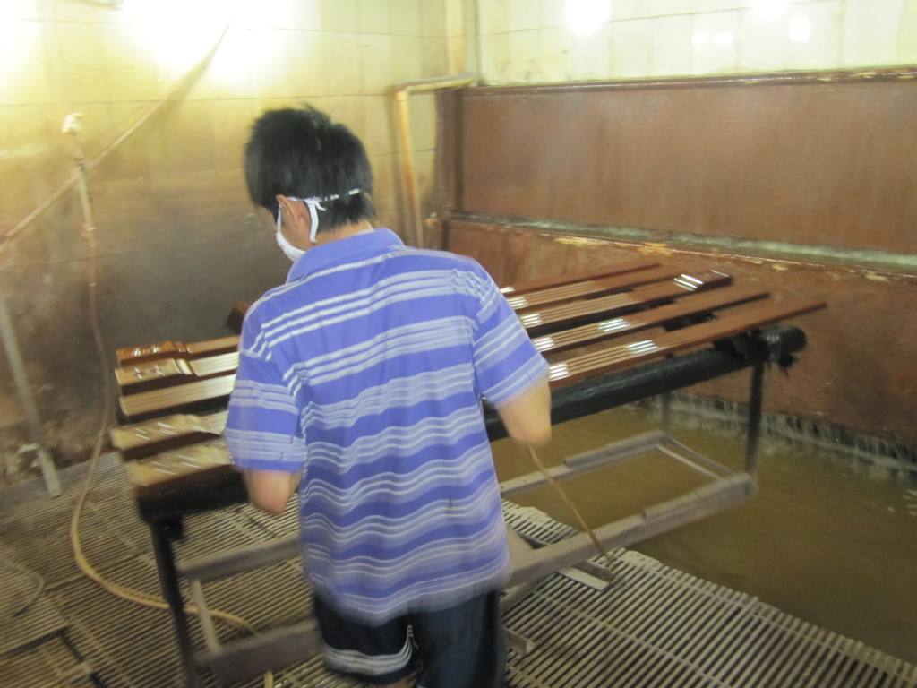 穗軒門業(yè)蕾蕾專欄 隨手拍工廠實景，細品實木門匠心制作工藝