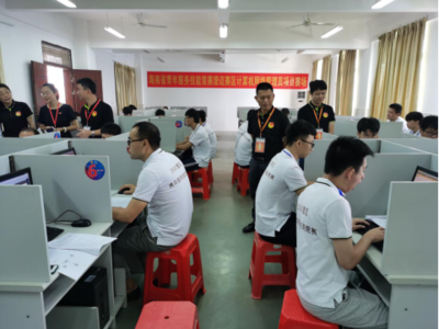 以技能之光 照網(wǎng)絡(luò)未來——第十六屆“振興杯”海南省青年服務(wù)技能競(jìng)賽計(jì)算機(jī)網(wǎng)絡(luò)技術(shù)服務(wù)項(xiàng)目側(cè)記